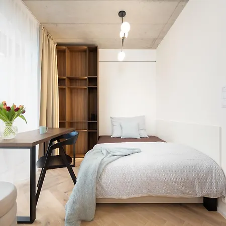 New With Balcony Nearby Center, Wifi 500mbs *
